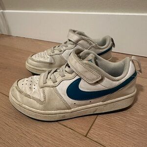 Kids White and Teal Nike Shoes